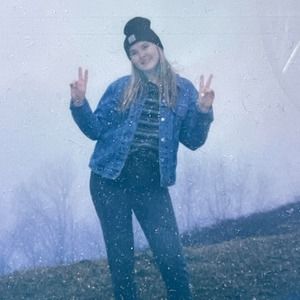 Meet your Posher, Emma